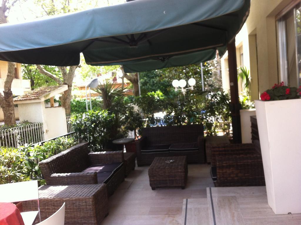 Oxford Hotel Rimini Luaran gambar