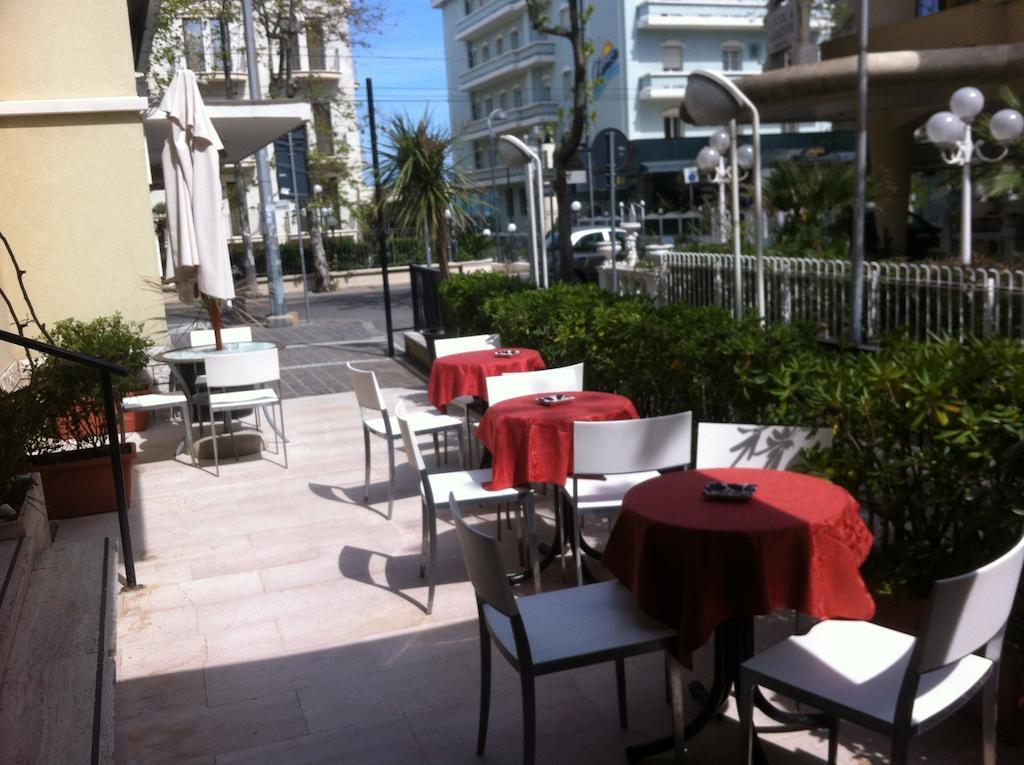 Oxford Hotel Rimini Luaran gambar